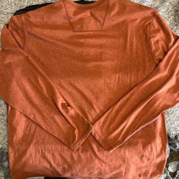 Tommy Bahama X-Large Dark Orange Long Sleeve 1/4 button Shirt - Picture 6 of 7